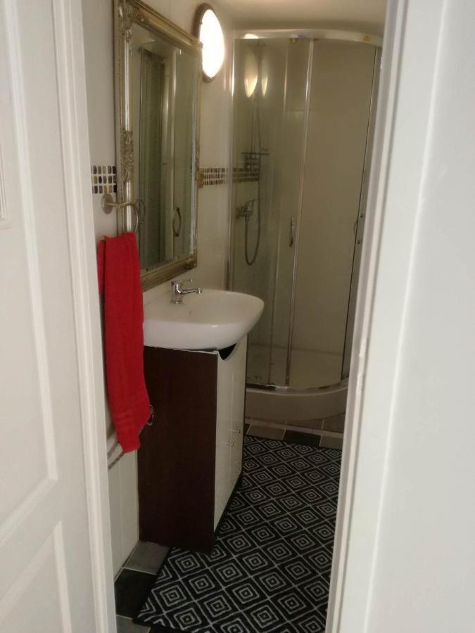 Ferienwohnung Niezalezne Pietro W Domu Z Widokiem Na Morze Gdynia Exterior foto